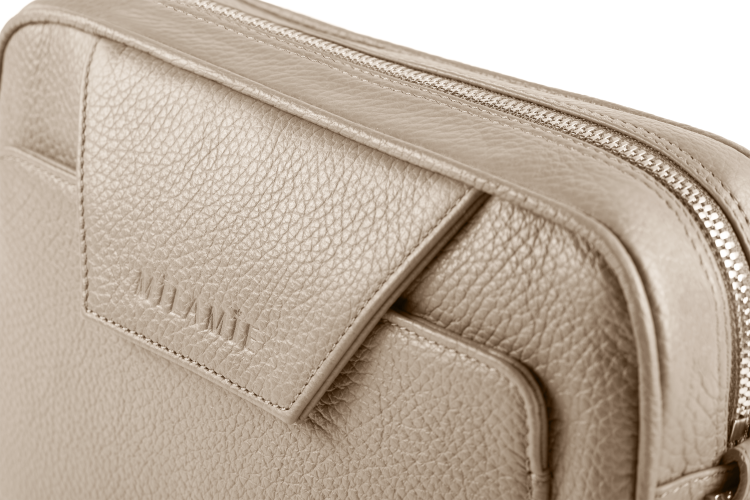 LEA torebka skórzana na ramię beż piaskowa detal zapięcia – MILAMIE Warsaw