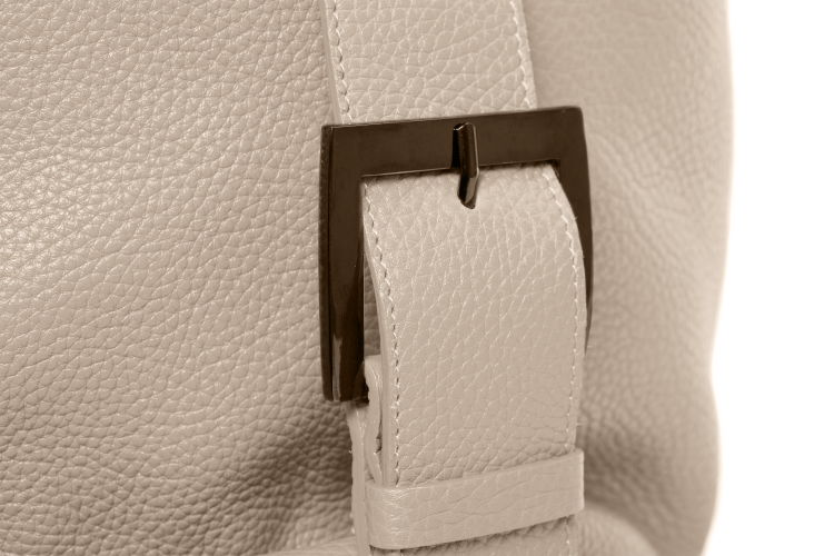 VIVIANE torebka skórzana na ramię beż piaskowa detal zapięcia – MILAMIE Warsaw