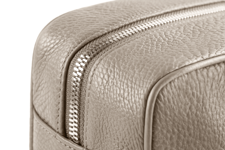 ALICE torebka skórzana na ramię beż piaskowa detal zapięcia – MILAMIE Warsaw