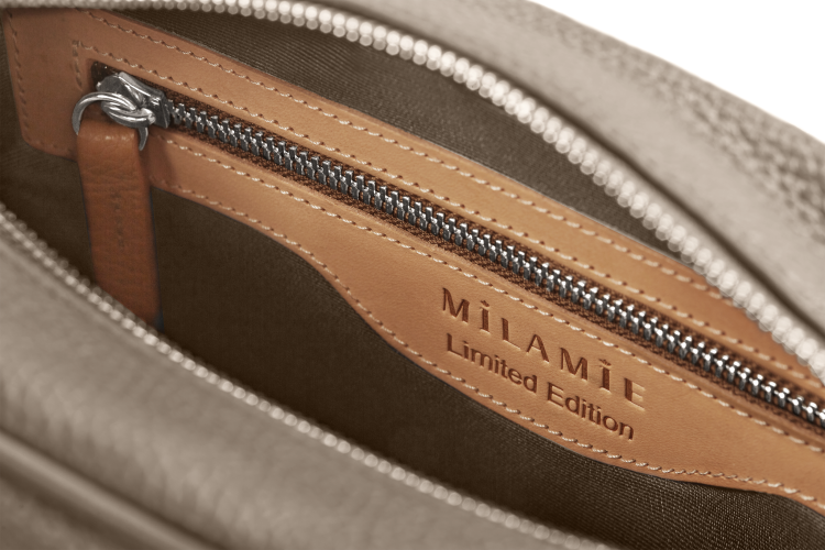 ALICE torebka skórzana na ramię beż piaskowa wnętrze – MILAMIE Warsaw