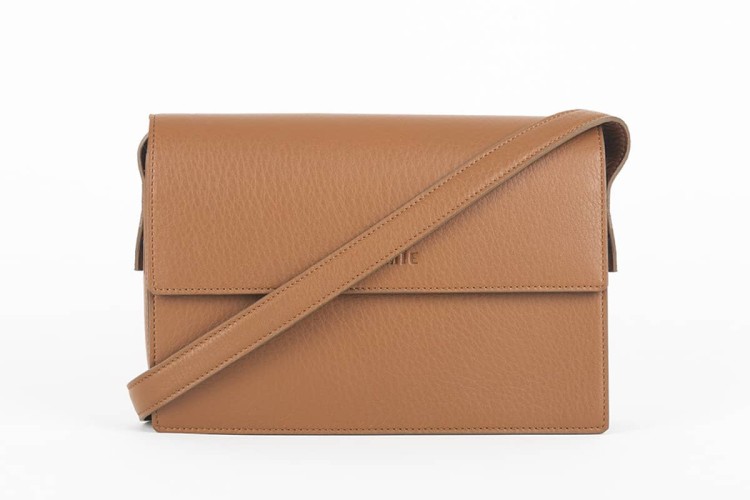 GLORIA torebka skórzana na ramię brązowy z paskiem – MILAMIE Warsaw