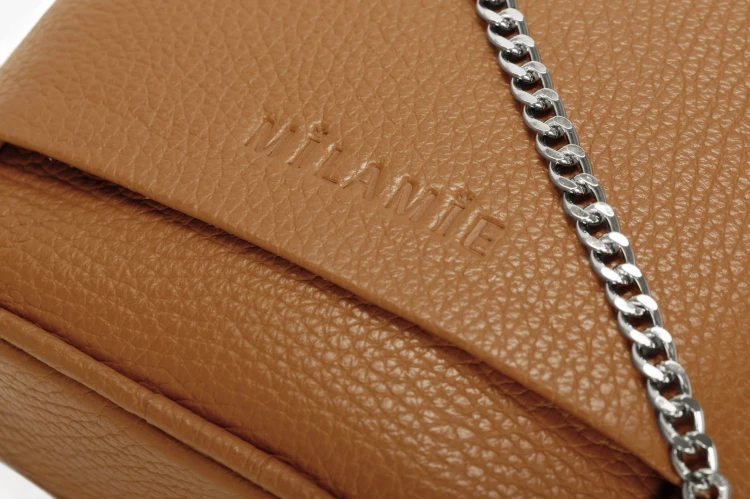 THEARTE torebka wieczorowa skórzana brąz koniakowy detal zapięcia – MILAMIE Warsaw