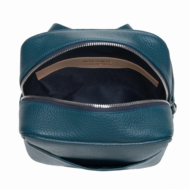 MAYA torebka skórzana na ramię turkus głęboki wnętrze – MILAMIE Warsaw