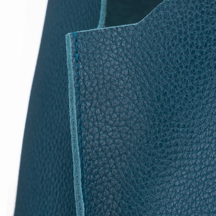 REBECCA torebka skórzana na ramię turkus głęboki detal zapięcia – MILAMIE Warsaw