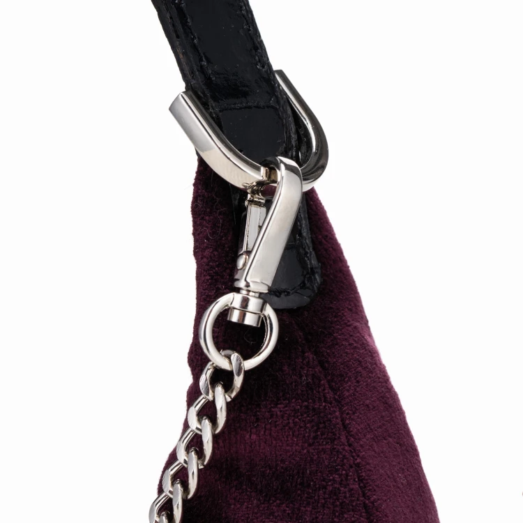 MONICA torebka wieczorowa skórzana bordo detal zapięcia – MILAMIE Warsaw