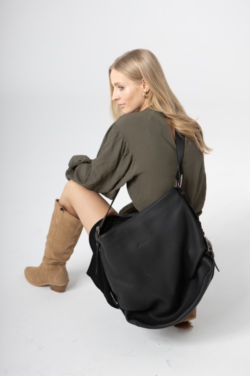 VIVIANE torebka skórzana na ramię czerń stylizacja – MILAMIE Warsaw