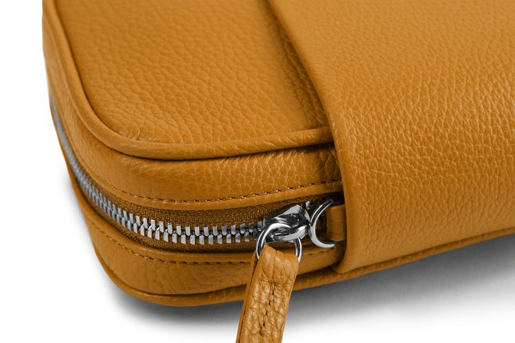 THEARTE torebka wieczorowa skórzana musztardowy detal zapięcia – MILAMIE Warsaw