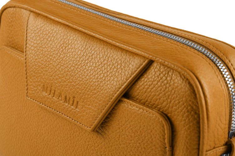 LEA torebka skórzana na ramię musztardowy detal zapięcia – MILAMIE Warsaw